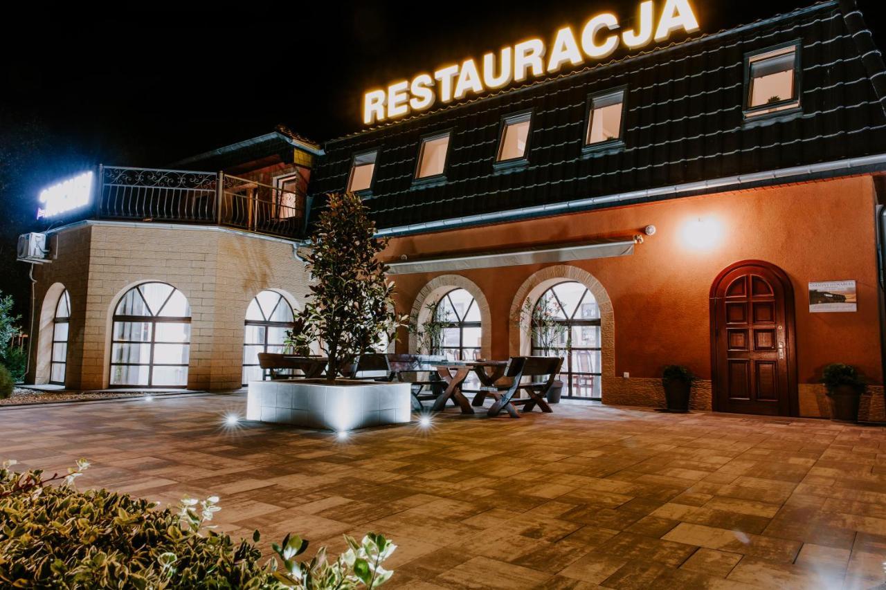 Lawendowy Ogrod Hotel Brzeg Exterior photo